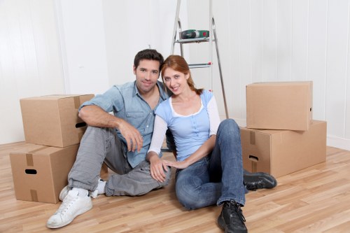 Protected van moving service in Kentishtown with trained staff
