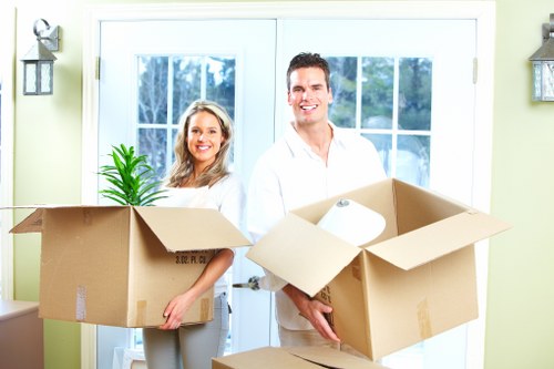 Local moving service for flat moves and collections in North London