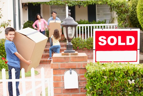 Final secure payment confirmation for Man With Van Kentishtown
